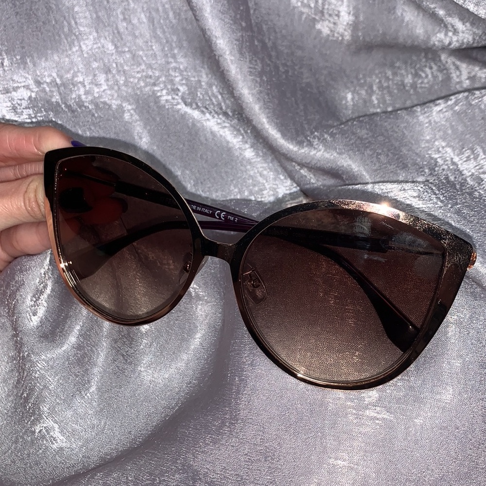 Fendi sunglasses